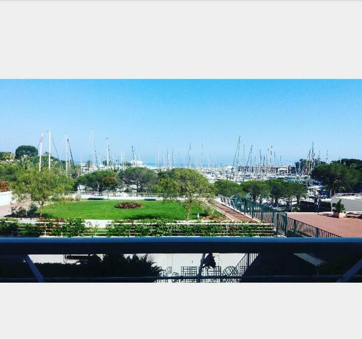 Ducal, Marina Baie Des Anges Appartement Villeneuve-Loubet Buitenkant foto
